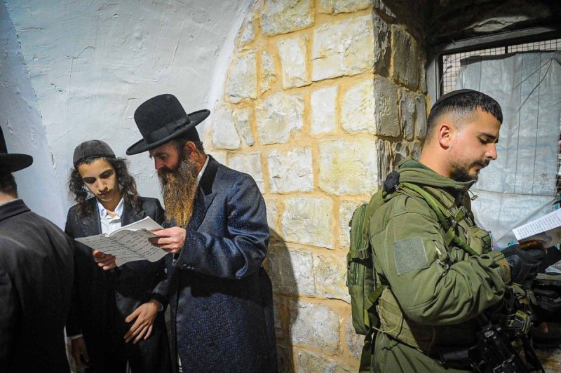 ארי קופרשטוק