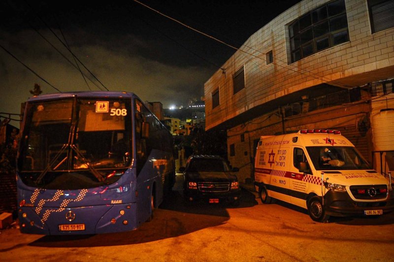 ארי קופרשטוק