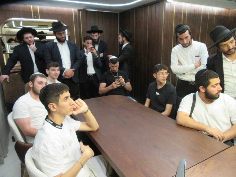 באדיבות המצלם