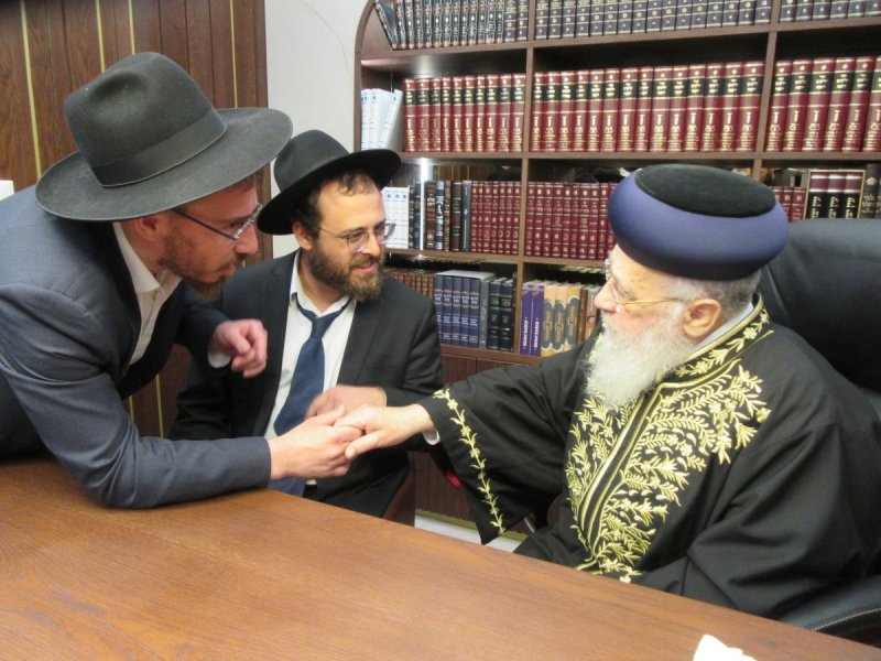 באדיבות המצלם