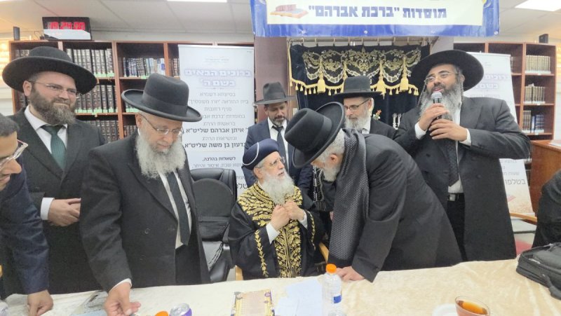 באדיבות המצלם