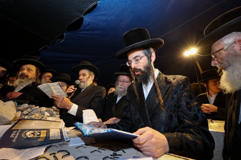 א. אייזנבאך