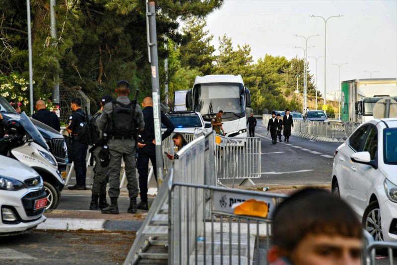 ארי קופרשטוק