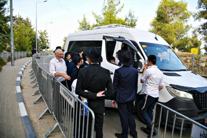 ארי קופרשטוק