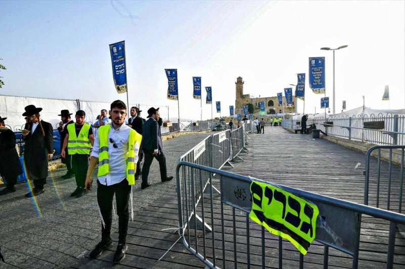 ארי קופרשטוק