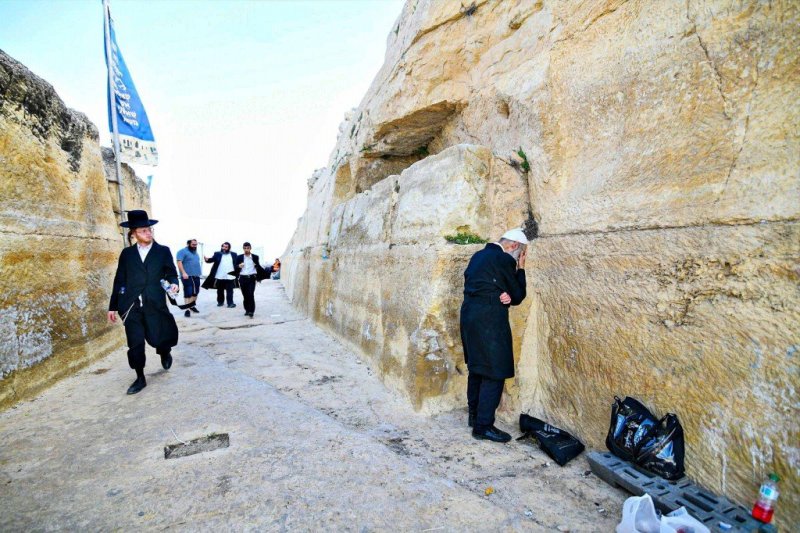 ארי קופרשטוק