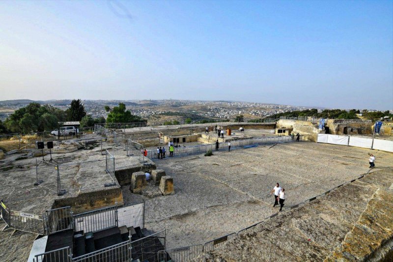 ארי קופרשטוק