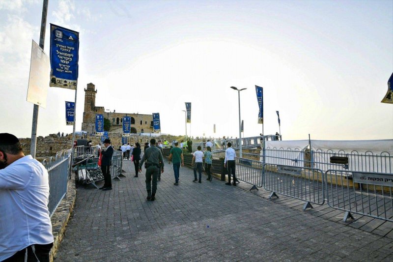 ארי קופרשטוק