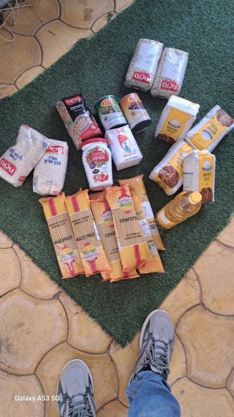 באדיבות המצלם