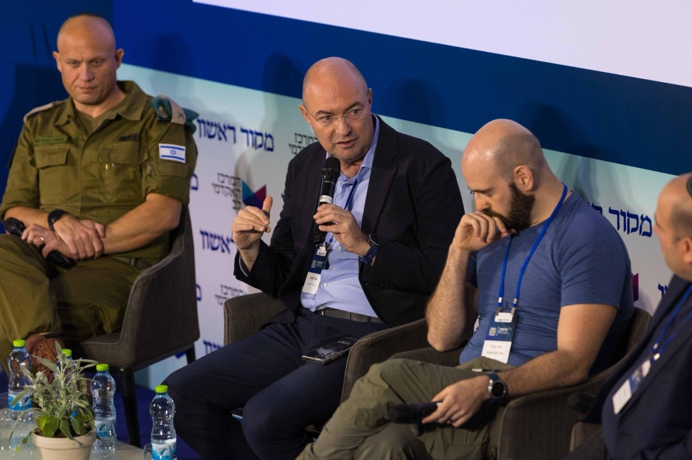 לירון מולדובן- 'מקור ראשון'