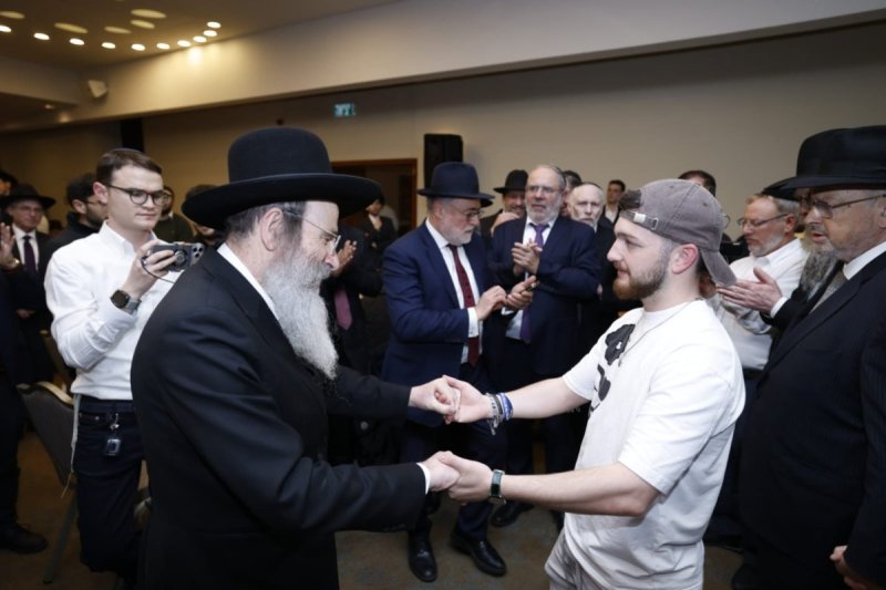 שמוליק קורלנסקי