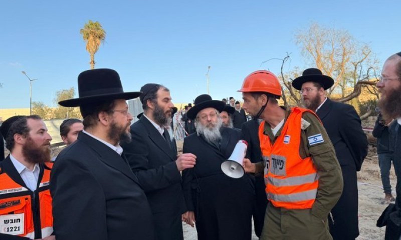"מה נשמע בערד?" החשיפה המרעידה של בן הרבי מגור בביקור בקהילה שספגה פגיעה