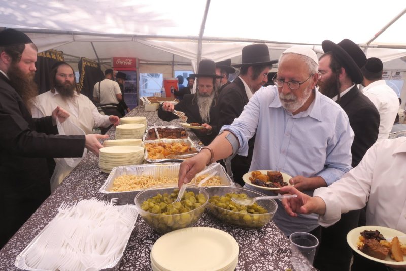 מ. אדלר