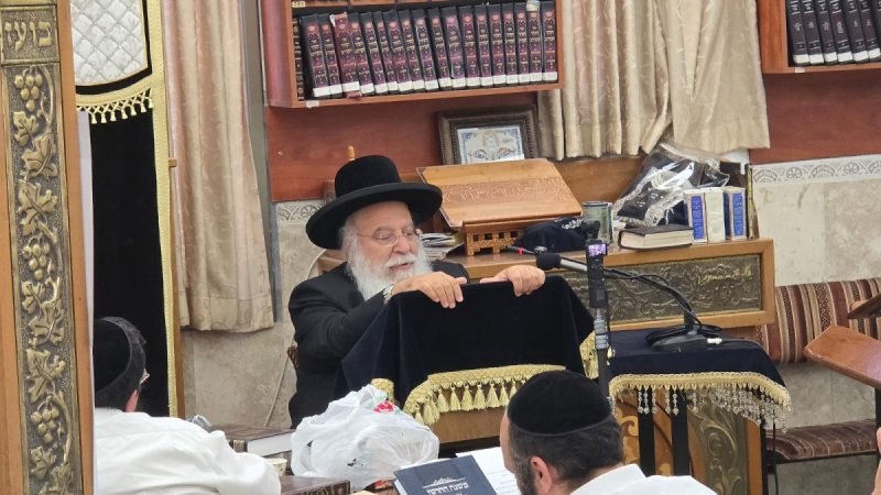 באדיבות המצלם