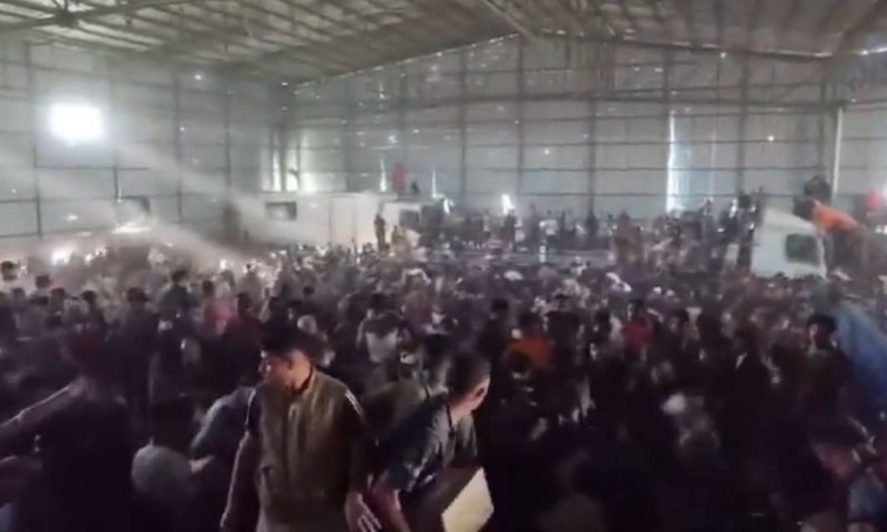 יום דמים בעזה: חמאס ירה למוות בחמישה אזרחים במחסן קמח