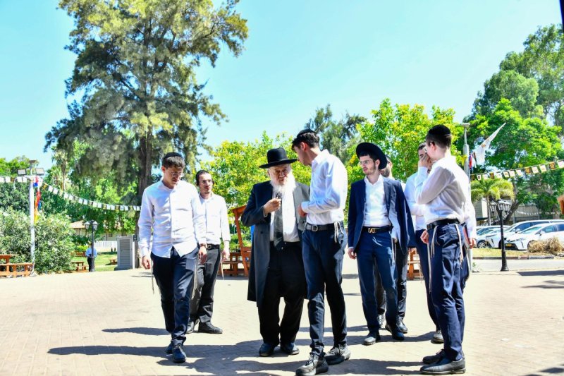 שוקי לרר