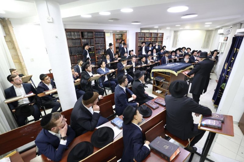 באדיבות המצלם