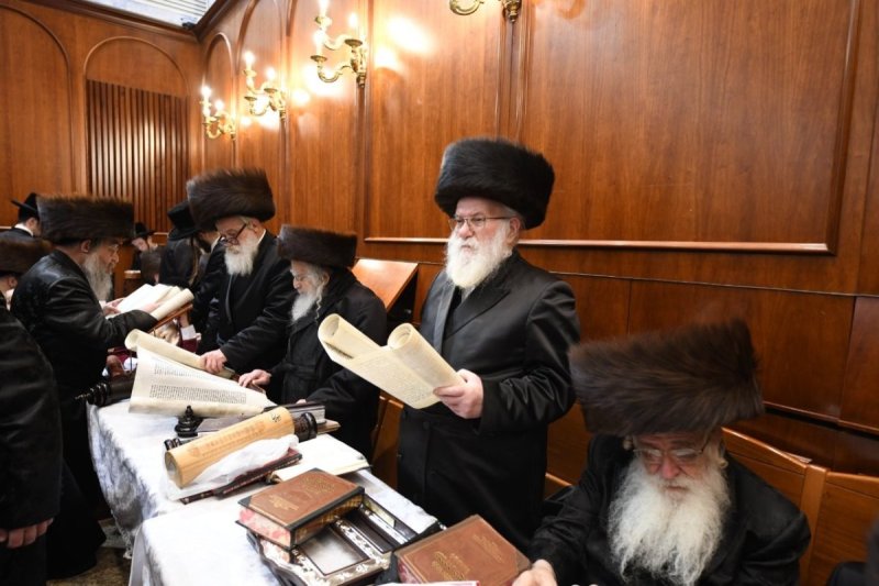 אנשיל בעק וא.מ.ש