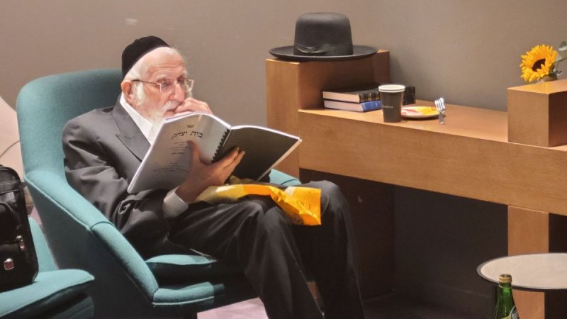 שמוליק קורלנסקי