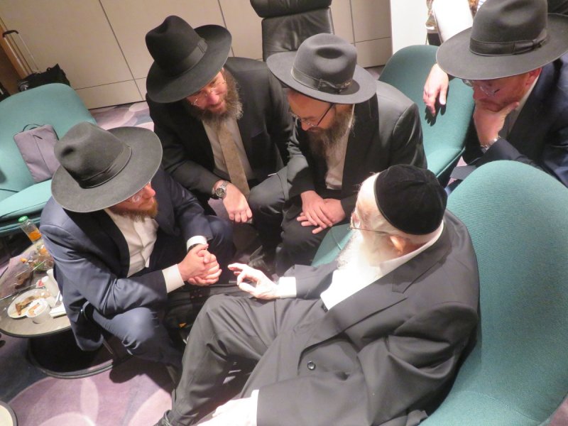 שמוליק קורלנסקי