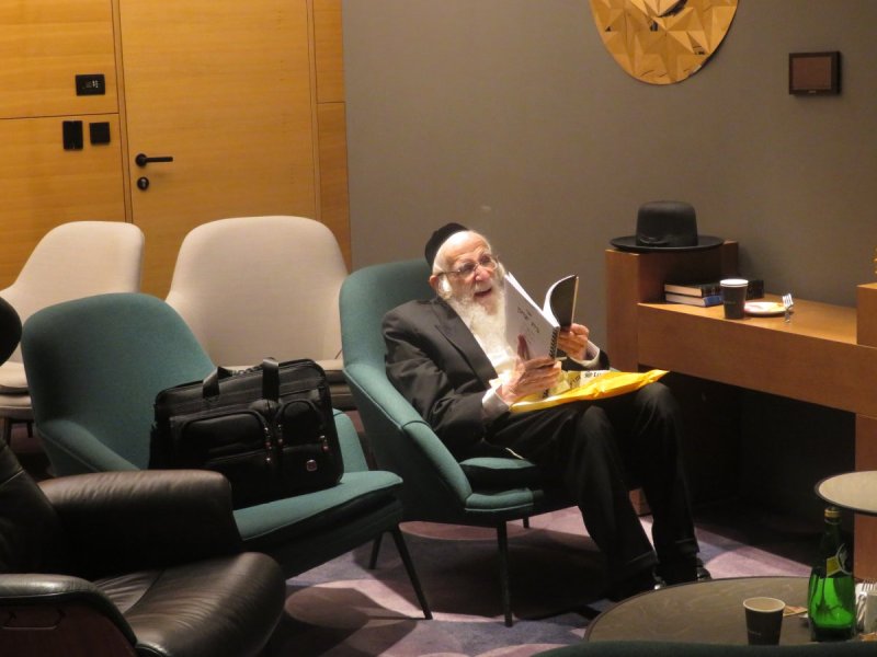 שמוליק קורלנסקי