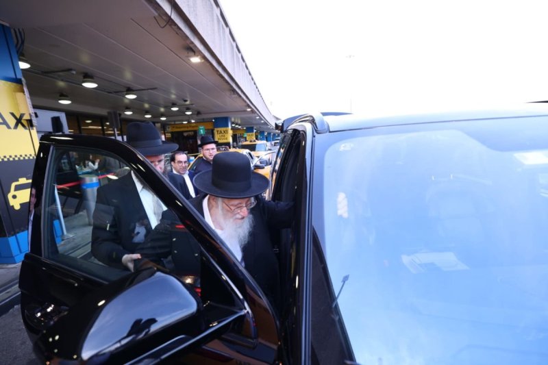 שמוליק קורלנסקי