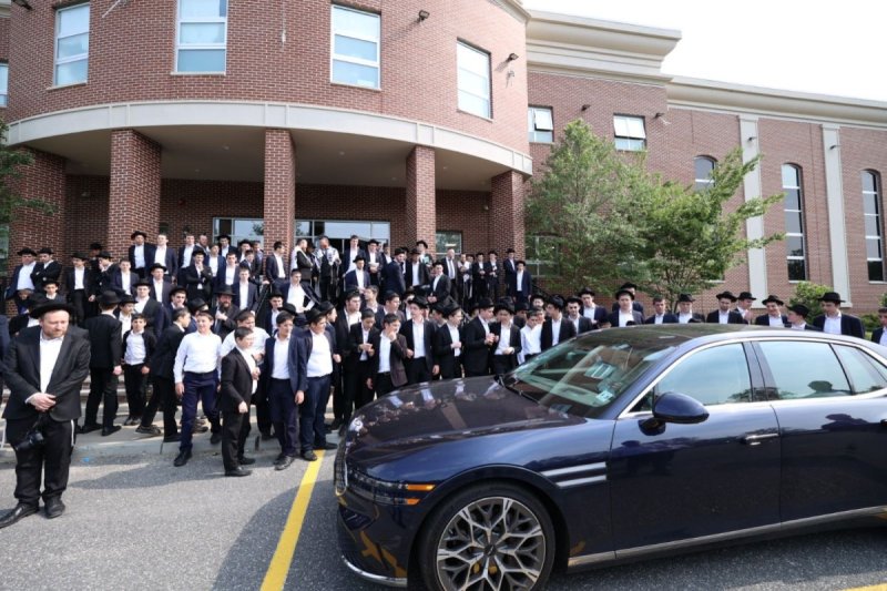 שמוליק קורלנסקי