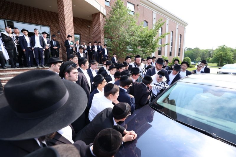 שמוליק קורלנסקי