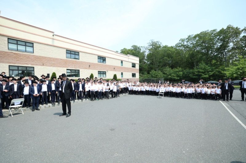 שמוליק קורלנסקי