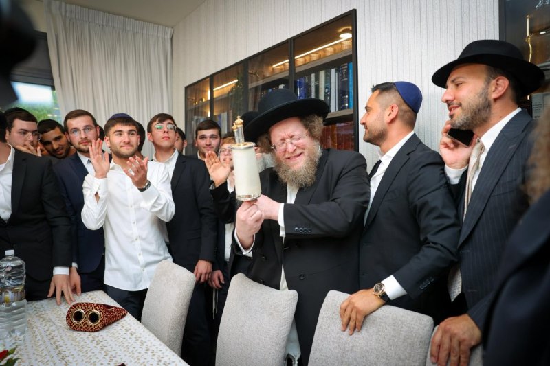 יעקב נחומי, דניאל נפוסי ופנחס עמנואל