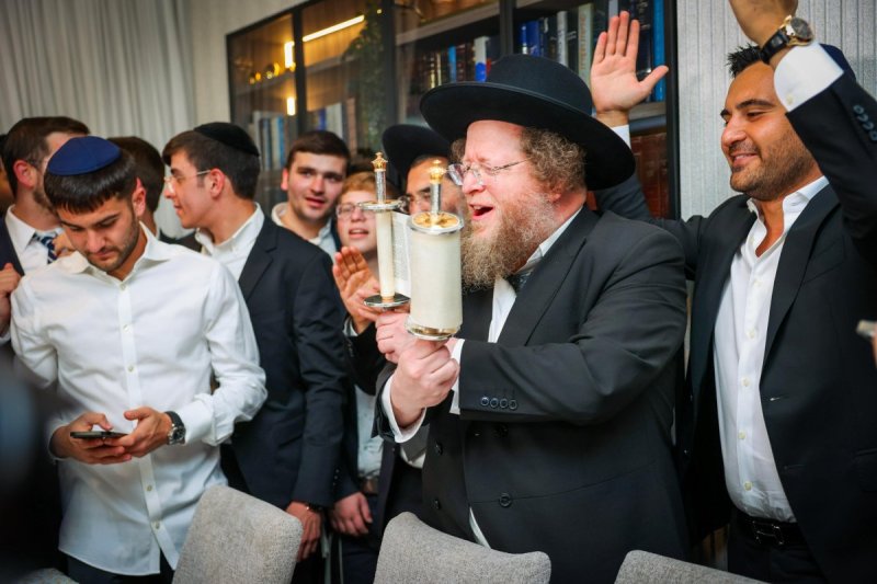 יעקב נחומי, דניאל נפוסי ופנחס עמנואל