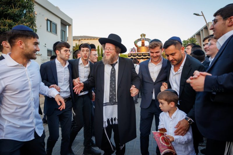 יעקב נחומי, דניאל נפוסי ופנחס עמנואל