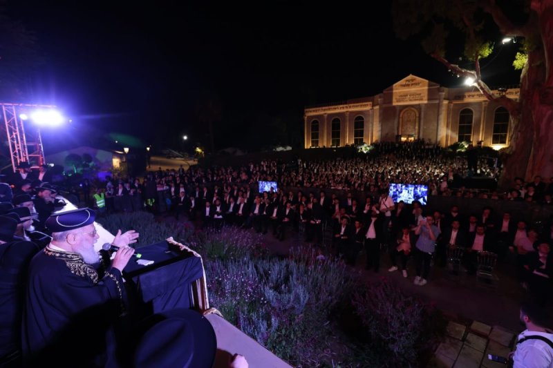 יעקב נחומי, דניאל נפוסי ופנחס עמנואל