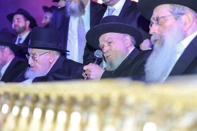 יעקב נחומי, דניאל נפוסי ופנחס עמנואל