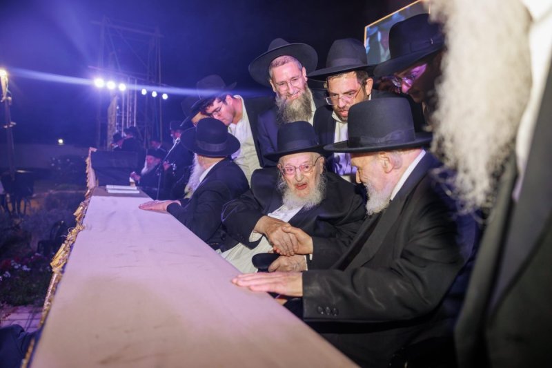 יעקב נחומי, דניאל נפוסי ופנחס עמנואל