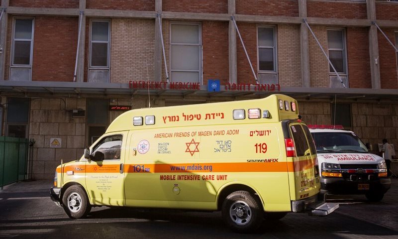 תינוקת נשכחה במשך כשלוש שעות ברכב בירושלים