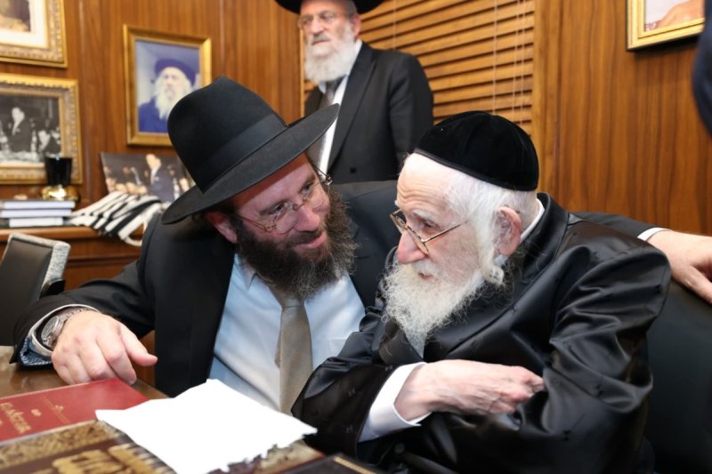 שמוליק קורלנסקי
