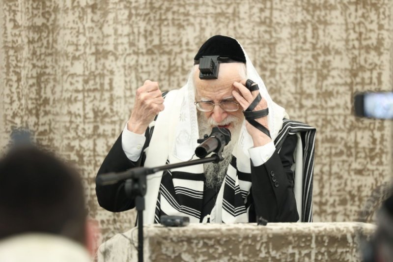שמוליק קורלנסקי