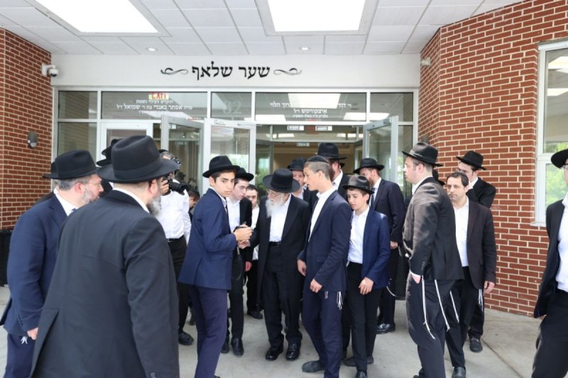 שמוליק קורלנסקי