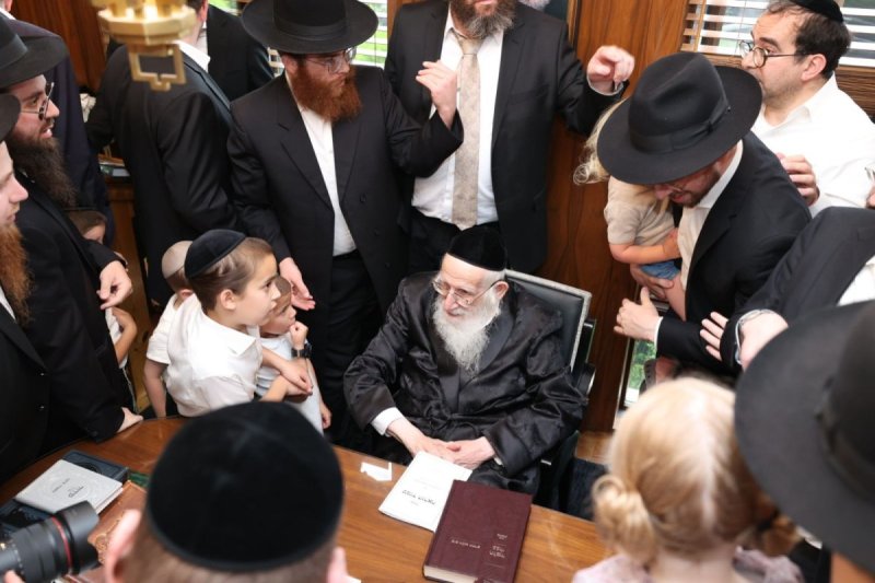 שמוליק קורלנסקי