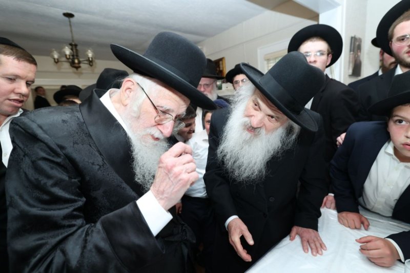 שמוליק קורלנסקי