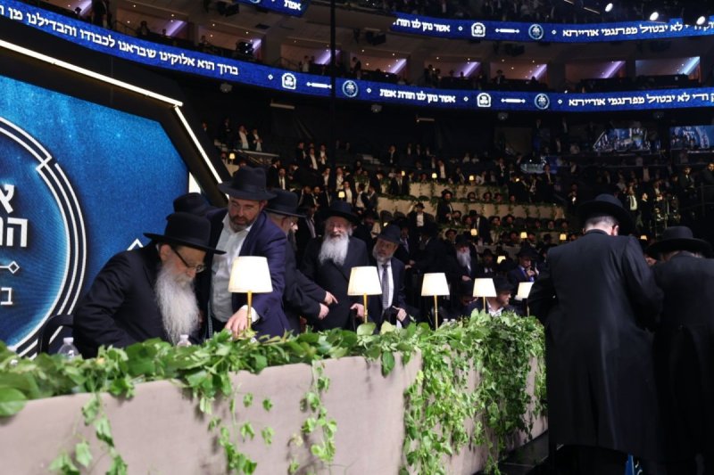 שמוליק קורלנסקי