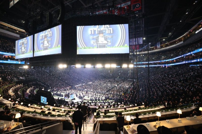 שמוליק קורלנסקי