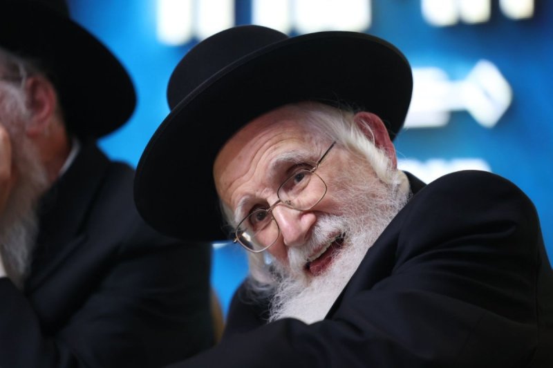 שמוליק קורלנסקי