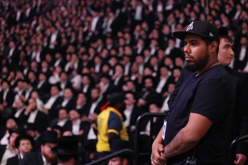 שמוליק קורלנסקי