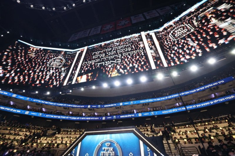 שמוליק קורלנסקי