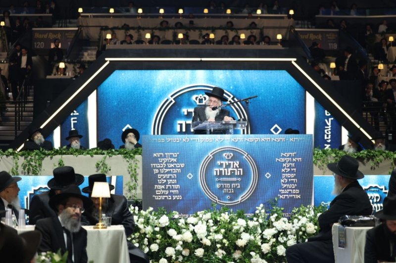 שמוליק קורלנסקי