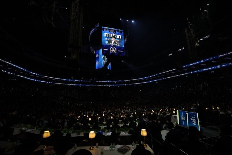 שמוליק קורלנסקי