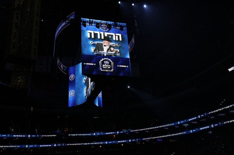 שמוליק קורלנסקי