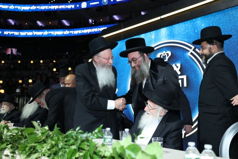 שמוליק קורלנסקי